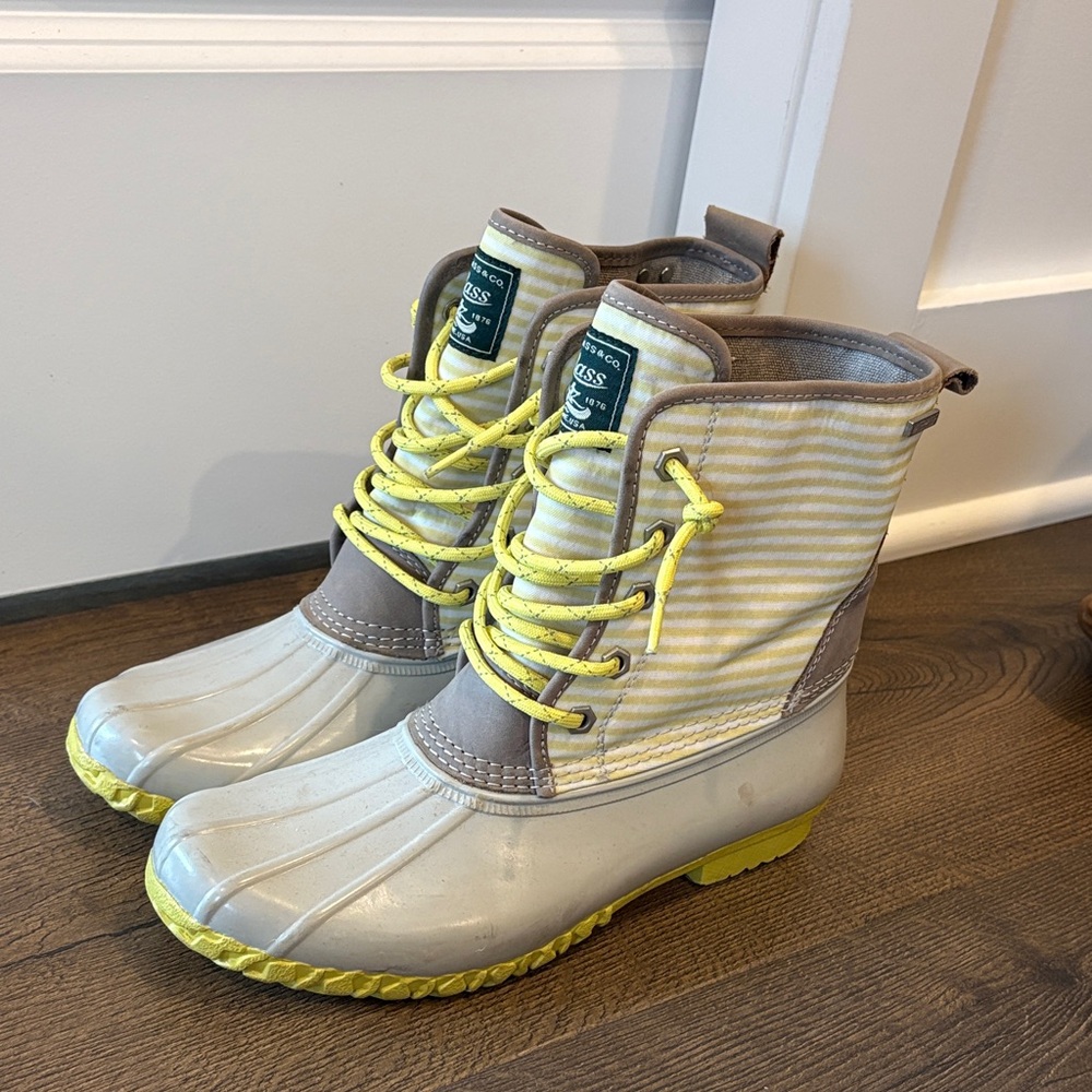 Women’s G.H. Bass & Co. Waterproof Winter Duck Boots Size 9